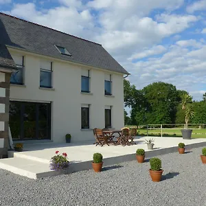 Maison De Lucine 4* Combourg